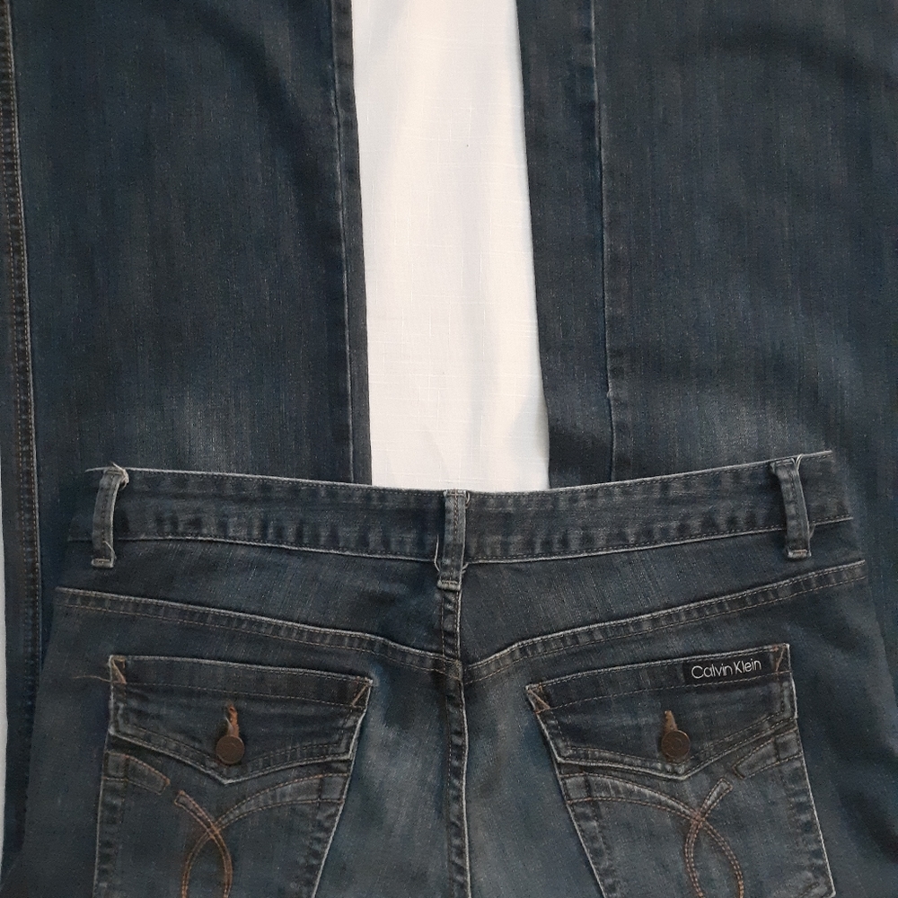CALVIN KLEIN Boot leg Jeans Sz 14 EUC